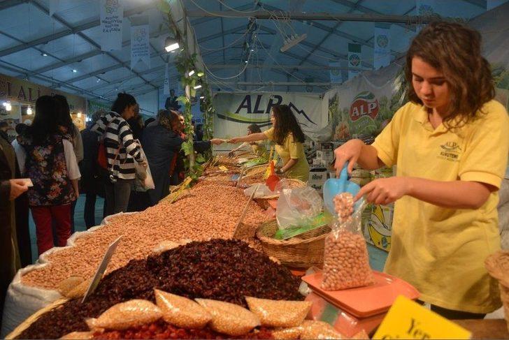 3. İl İl Yöresel Ürünler Fuarı Sona Erdi G3