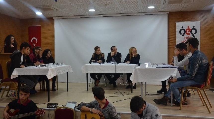 Medyada &Ccedil;ocuğu &Ccedil;ocuklar Yorumladı