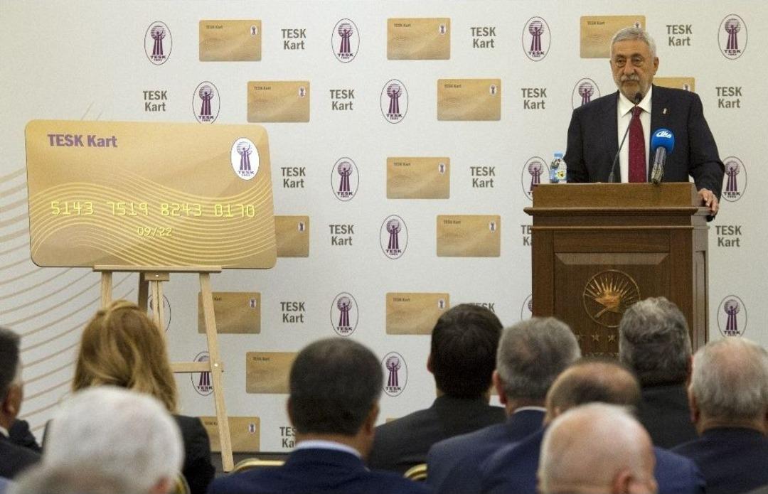 Tesk Kart&rsquo;la 2 Milyon Esnaf Ve Sanatkar Alışveriş Yapabilecek