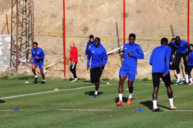 Evkur Yeni Malatyaspor&rsquo;da Medipol Başakşehir Ma&ccedil;ı Hazırlıkları Başladı 1