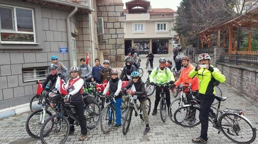 Pedallar "cumhuriyet" İ&ccedil;in &Ccedil;evrildi
