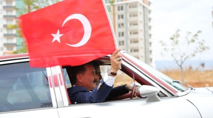 Toroslar&rsquo;da &rsquo;cumhuriyet Konvoyu&rsquo;