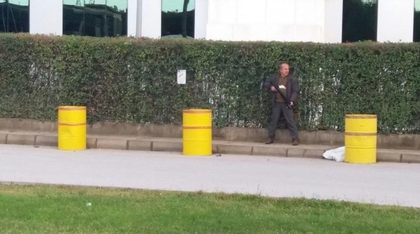 Bursa&rsquo;da Atıldığı Fabrika &Ouml;n&uuml;nde Pompalı T&uuml;fekle Eylem Yaptı