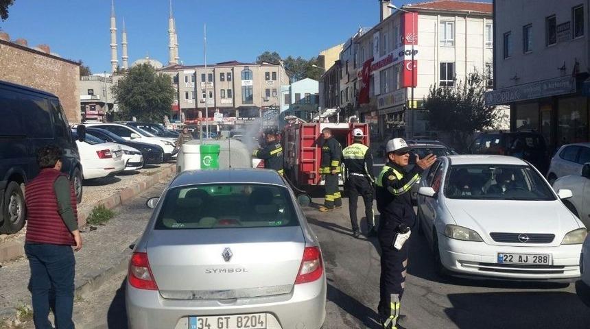 S&ouml;nd&uuml;r&uuml;lmemiş Sigara İzmaritinden Yangın &Ccedil;ıktı