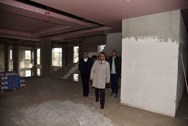 Kartepe’nin Yeni Hizmet Binası Bitiyor