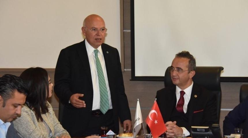 Chp Genel Başkan Yardımcısı Tezcan Başkan Eşkinat&rsquo;ı Ziyaret Etti