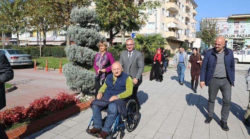 D&uuml;nya Engelliler Vakfı&rsquo;ndan, Başkan Yılmazer&rsquo;e Ziyaret