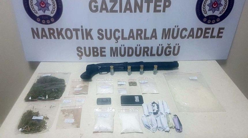 Gaziantep&rsquo;te Uyuşturucu Operasyonu: 16 G&ouml;zaltı