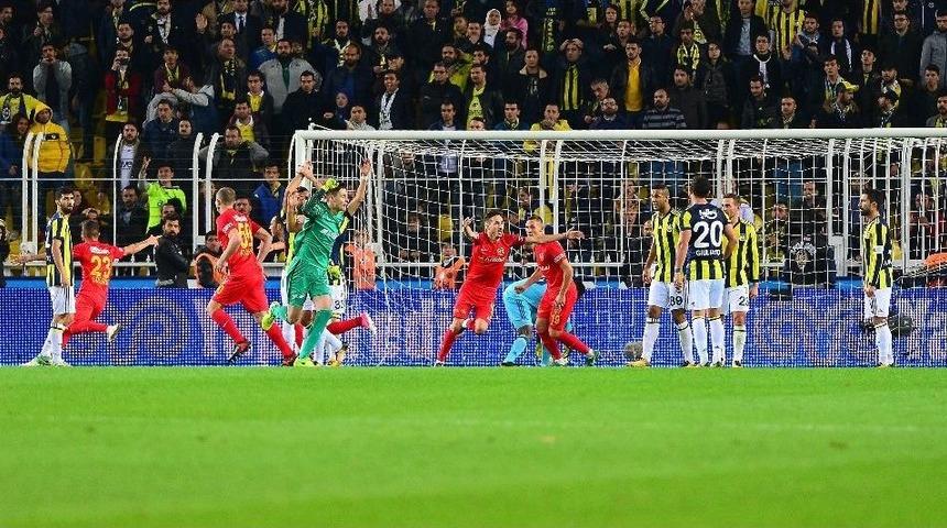 Fenerbah&ccedil;e Fırsatı Tepti
