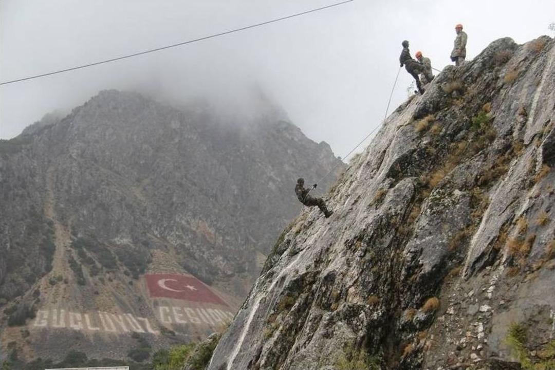 Tsk&rsquo;dan Uzman Erbaşlara Sıkı Eğitim