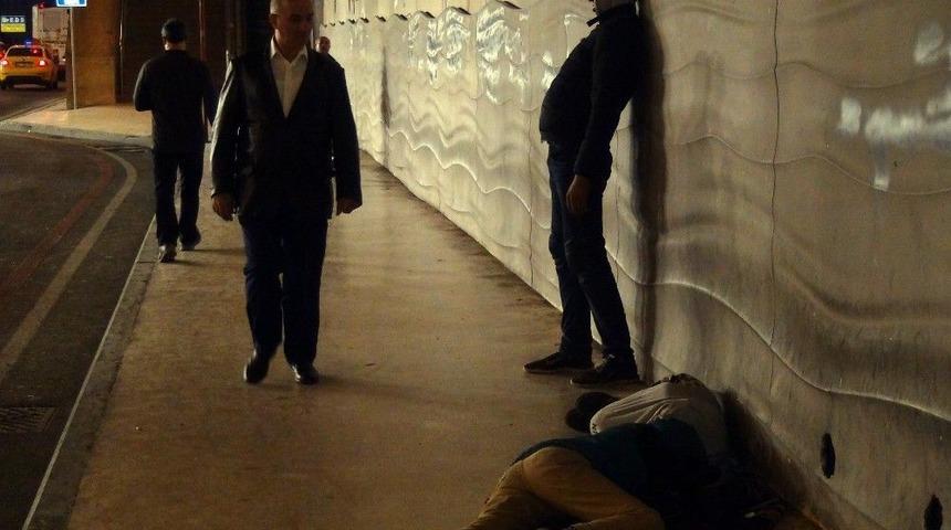 (&ouml;zel Haber) Taksim&rsquo;de Bonzai İ&ccedil;en 2 Gencin G&ouml;r&uuml;nt&uuml;s&uuml; Y&uuml;rekleri Yaktı