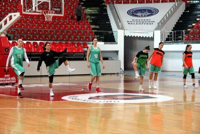 Agü Spor Eurocup’ta Karşılaşacağı İstanbul Üniversitesi’ne Bileniyor