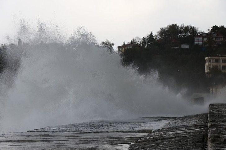 Zonguldak’ta Dev Dalgalar G1