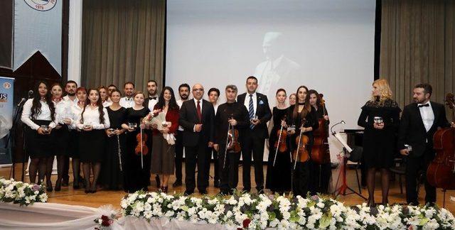 Erü Oda Orkestrası Cumhuriyet Konseri Verdi