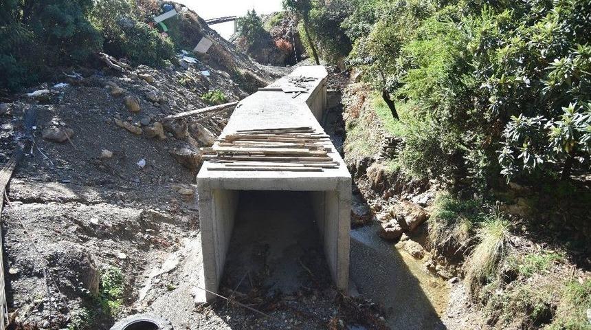 Alanya Benler Deresi Islah Ediliyor
