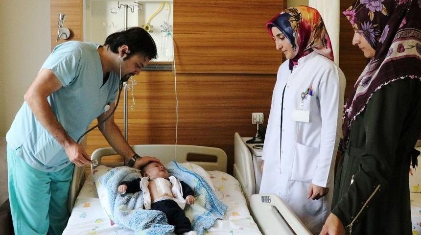 4 Aylık Bebeğe Kalp Ameliyatı