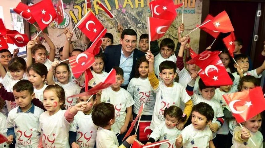 Anadolu Oyuncak M&uuml;zesi&rsquo;nde Cumhuriyet Coşkusu