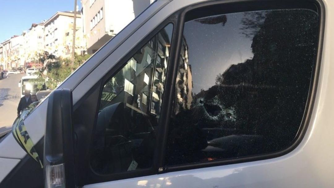 Kağıthane&rsquo;de Silahlı Saldırı: Servis Şof&ouml;r&uuml; &Ouml;ld&uuml;r&uuml;ld&uuml;