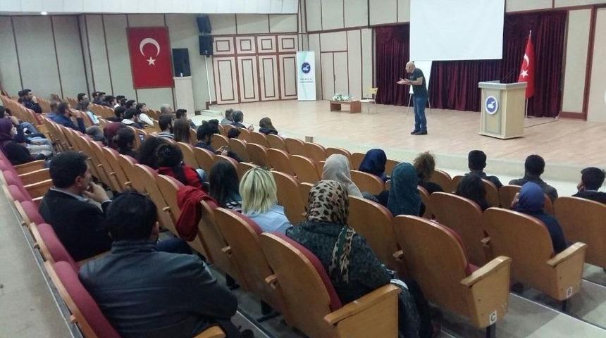 Yy&uuml;&rsquo;de Stand-up G&ouml;sterisi