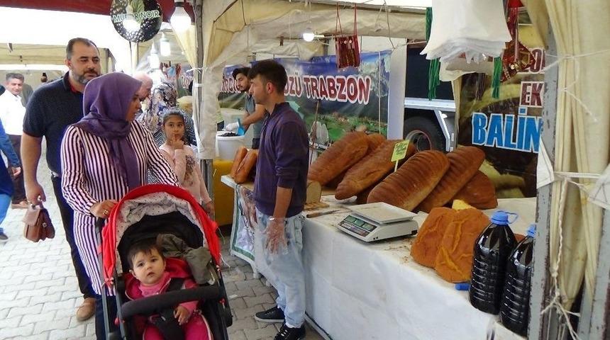 Kadirli&rsquo;de Y&ouml;resel &Uuml;r&uuml;nler Fuarı A&ccedil;ıldı