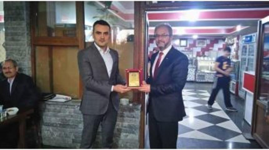 M&uuml;ft&uuml; &Uuml;zeyir Yavaş&rsquo;a Veda