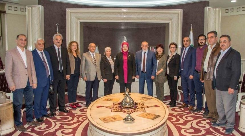 Meram&rsquo;a &Ccedil;ınarlar Evi