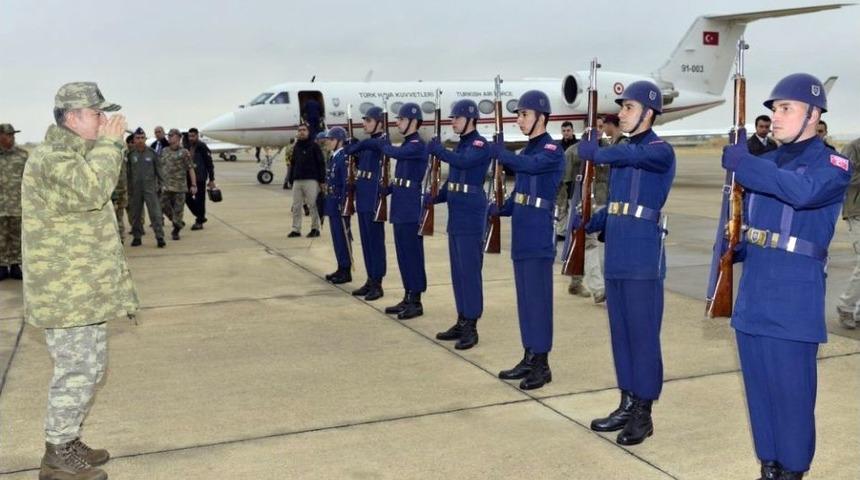 Genelkurmay Başkanı Akar Diyarbakır&rsquo;da