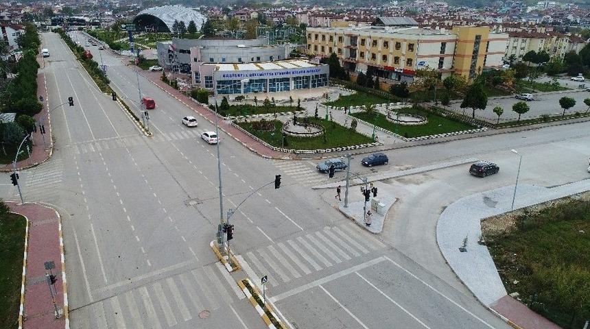 Başiskele’de Üst Yapı Çalışmaları Sürüyor