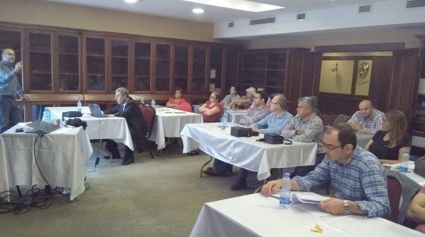 Bilirkişilik Eğitimi&rsquo;ni Tamamlayan Kursiyerler Sertifikalarını Aldı