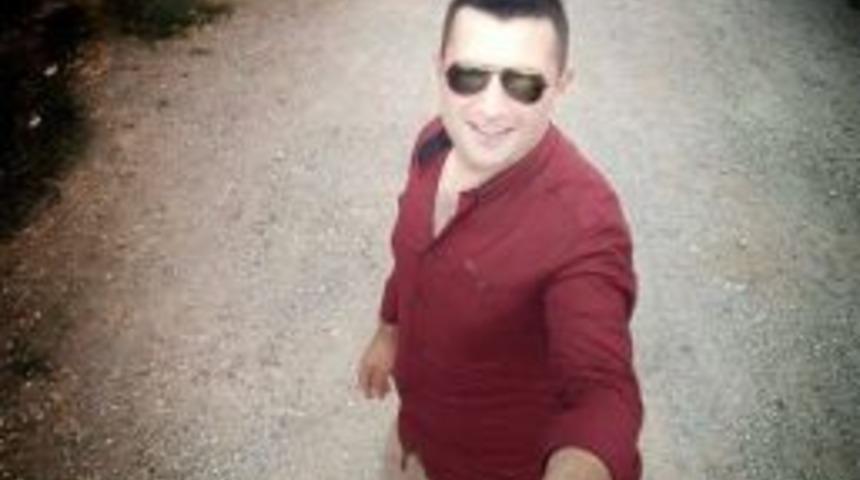 Priz Tamir Ederken Elektrik Akımına Kapılan Gen&ccedil; &Ouml;ld&uuml;