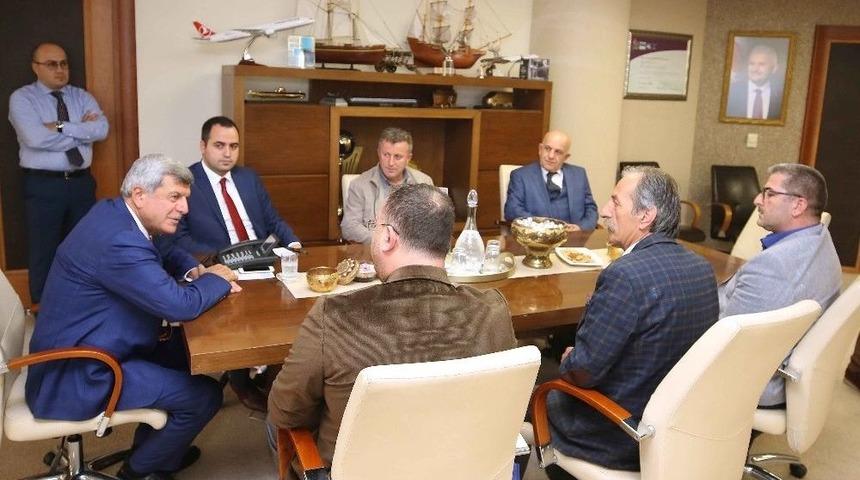 Başkan Karaosmanoğlu, Stk&rsquo;lar İle Bir Araya Geldi