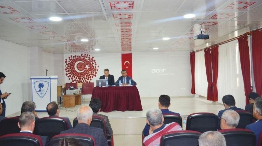 Kahta’da Okul Sporları Değerlendirme Toplantısı Yapıldı