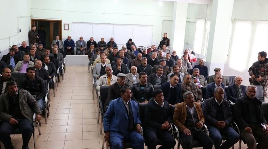 Varto&rsquo;da K&ouml;ylere Hizmet G&ouml;t&uuml;rme Birliği Toplantısı