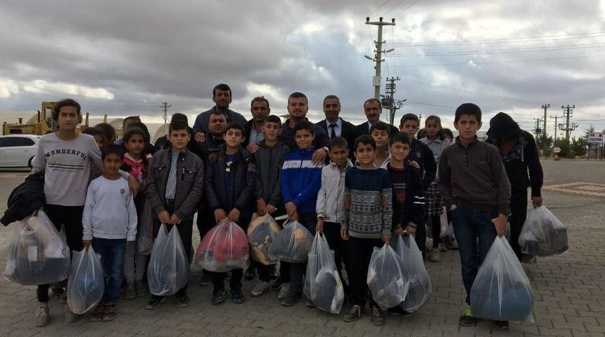 Midyatlı Gen&ccedil;ler 70 Yetimin Y&uuml;z&uuml;n&uuml; G&uuml;ld&uuml;rd&uuml;