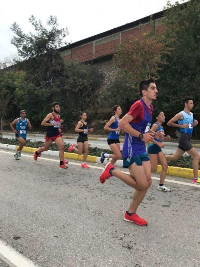 Manisa Bbsk’dan İki Farklı Branşta Başarı