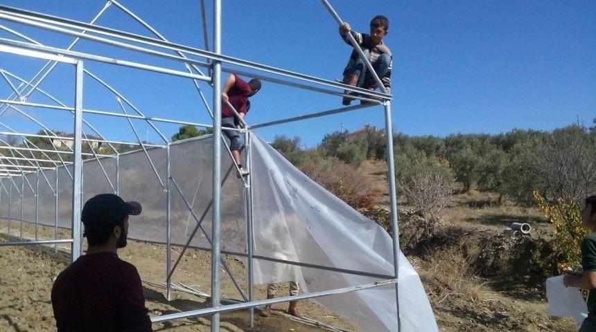 Tamamlanan Seralar Üreticilere Teslim Ediliyor