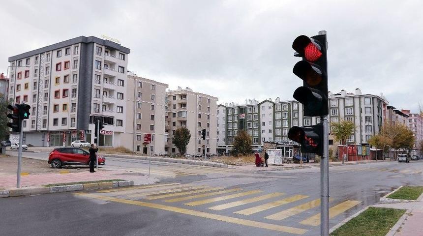 Engelliler İ&ccedil;in Sesli Sinyalizasyon Sistemi Kuruldu