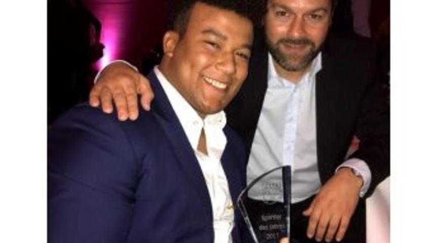 Malik Promotion&rsquo;un Sporcusuna Yılın &Ouml;d&uuml;l&uuml;