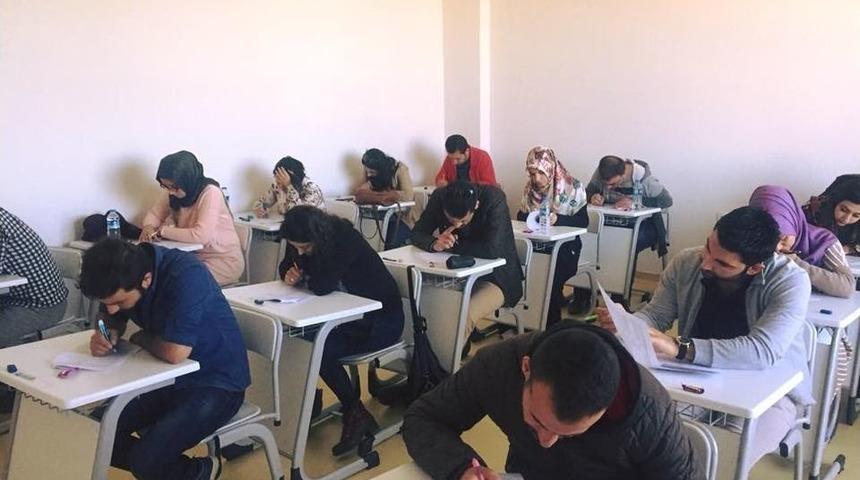 Tuşba Belediyesinden &Uuml;cretsiz Yds Kursu