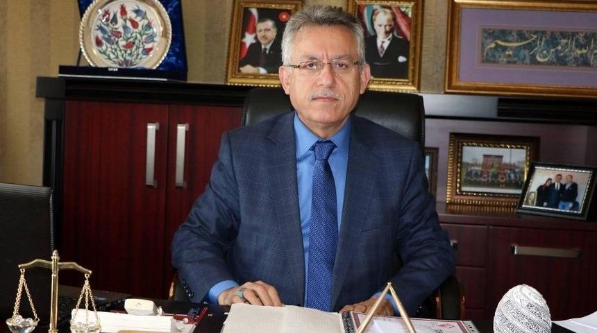 Tarihi Saat Kulesi Restore Edilecek