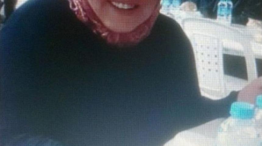 45 Yaşındaki T&uuml;rk&ccedil;e &Ouml;ğretmeni Beyin Kanamasından &Ouml;ld&uuml;