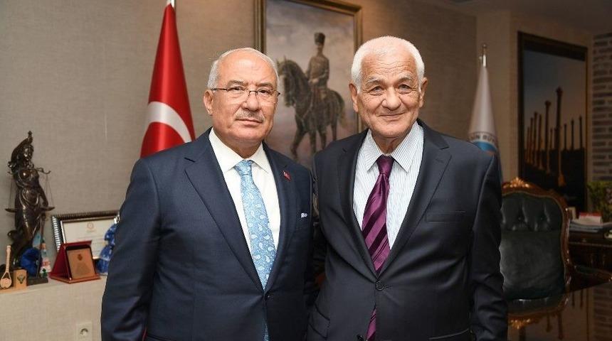 Otob&uuml;sle Hastaneye Yetiştirilen Sebat Vural: "hastaneye Yetişmesem Belki &Ouml;lebilirdim"