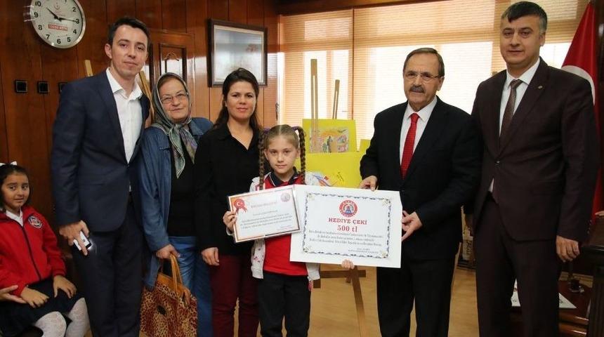 Cumhuriyet Temalı Resim Yarışması