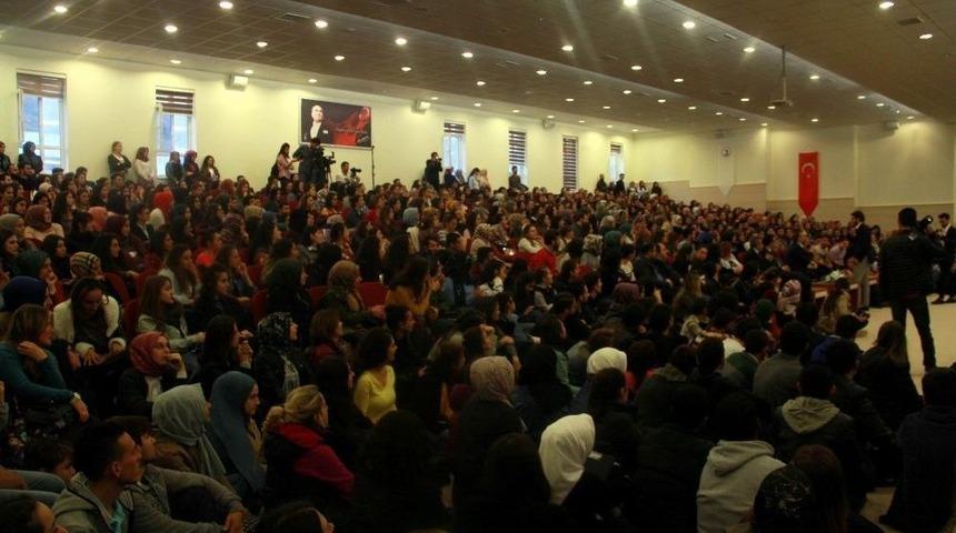 Atakum’da “etkili İletişim Ve Yaşam Koçluğu” Semineri