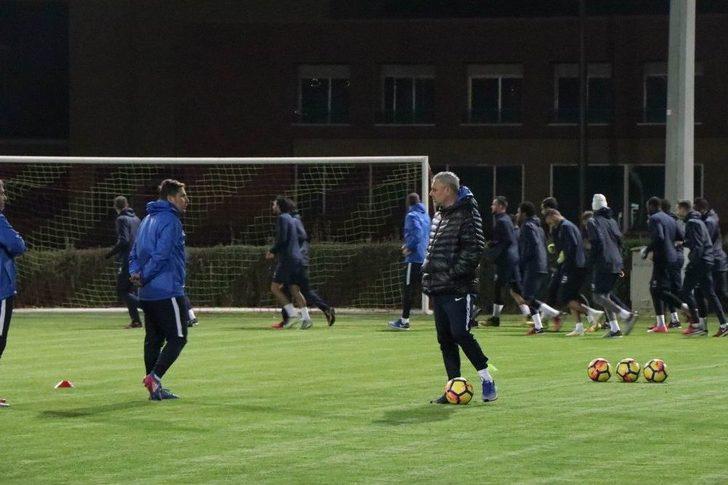 Sumudica: “fenerbahçe’nin Gerisinde Kalmadık” G1