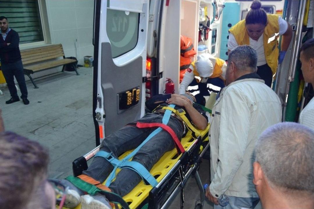 Kozan&rsquo;da Trafik Kazası: 1 &Ouml;l&uuml; 2 Yaralı