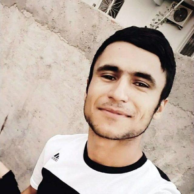 Trenin Altında Kalan Gen&ccedil; Feci Şekilde Can Verdi 1