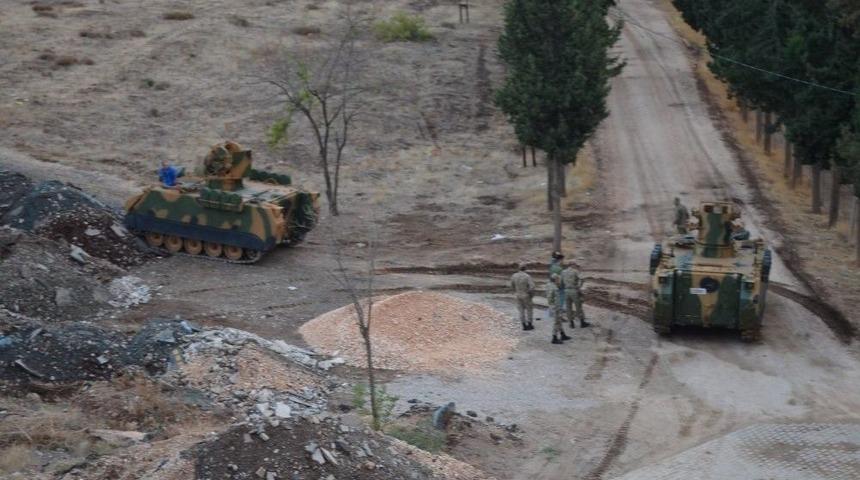 Hatay&rsquo;da Kışlaya Askeri Ara&ccedil; Ve Personel Takviyesi