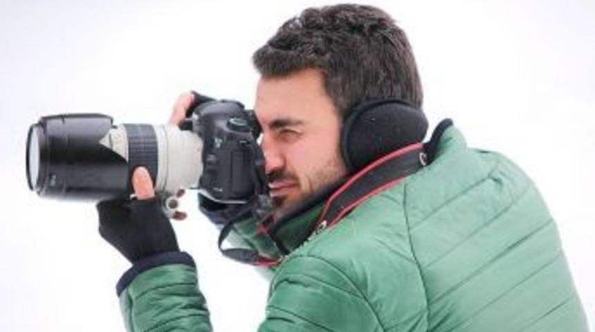 10 Bin Liralık Fotoğraf Makinesini Dolandırıcıya Kaptırdı