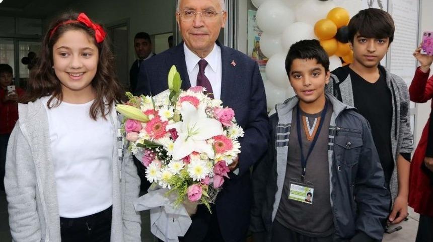 &rdquo;eğitime Destek Projesi&rdquo; &Ouml;ğrencileri Ders Başı Yaptı